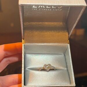 1/4ct white gold heart ring
